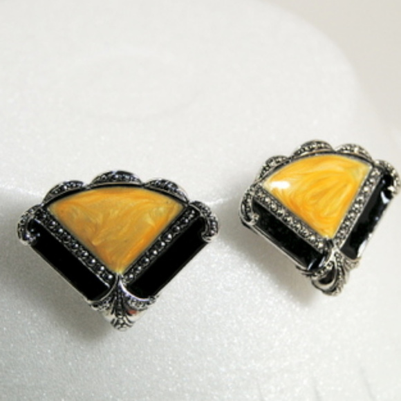 Earrings Open Fan Opera Style Post Vintage - Picture 2 of 3